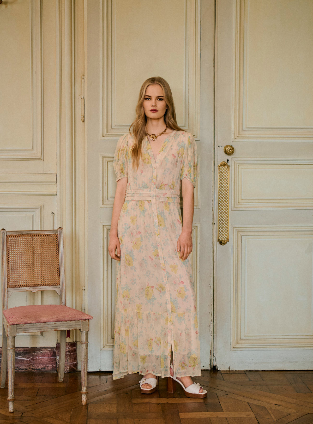 Robe Amita